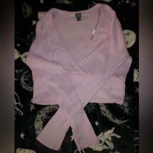 size Large wild fable ribbed cross v neck crop top